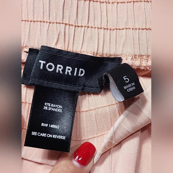 TORRID Relaxed Fit Jogger Stretch Challis Mid-Rise Cargo Pocket Pant Size 5X - Picture 7 of 8